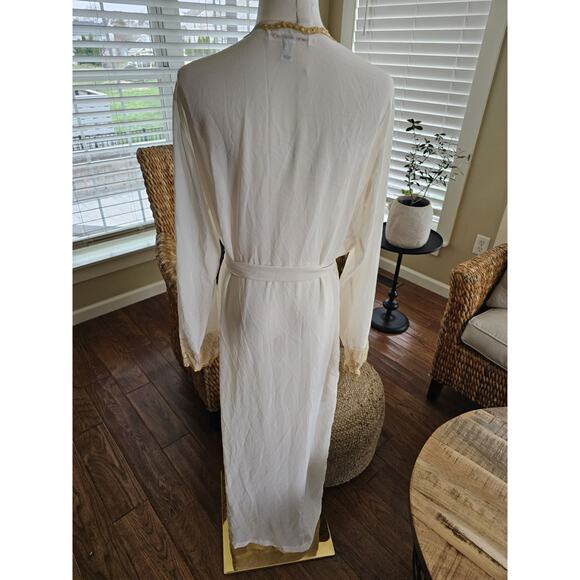 Victoria's Secret Vintage White Sheer Gold Lace Trim Robe Size M/L Bridal Sexy - Picture 8 of 10